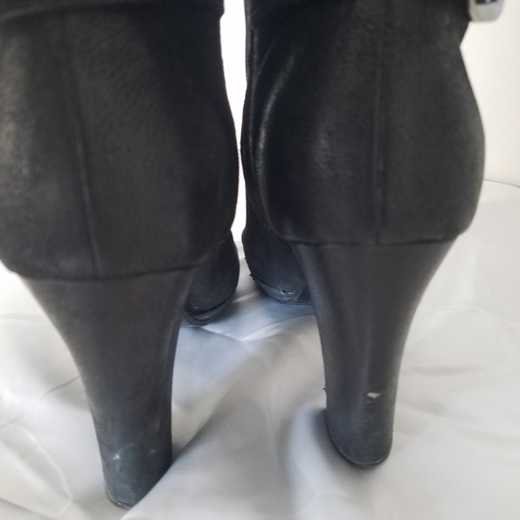 AUTHENTIC PRADA BOOTS - Picture 5 of 13